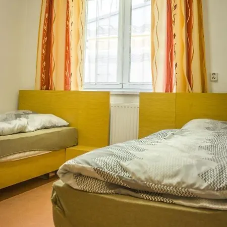 V.i.p Bed & Breakfast Holesov